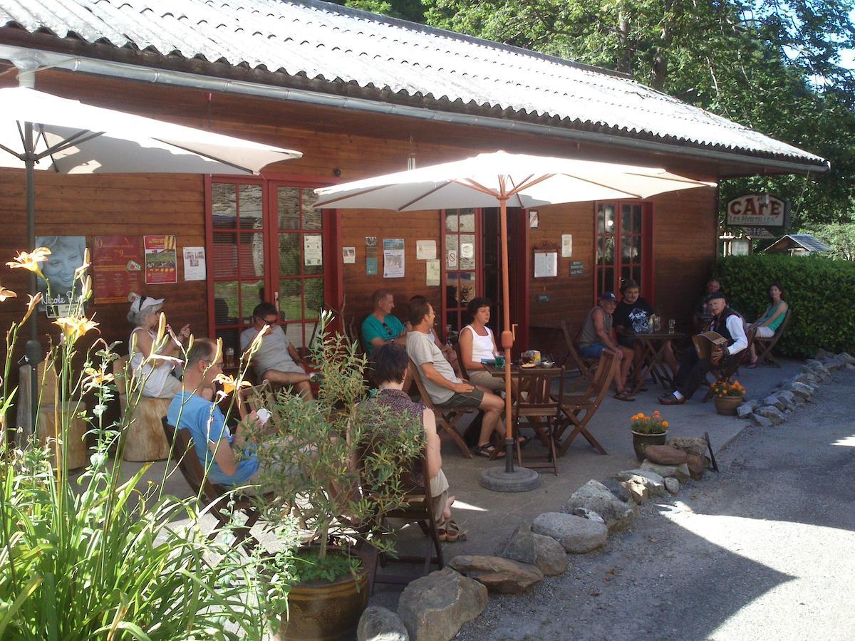 Auberge Les Myrtilles Couflens Bagian luar foto