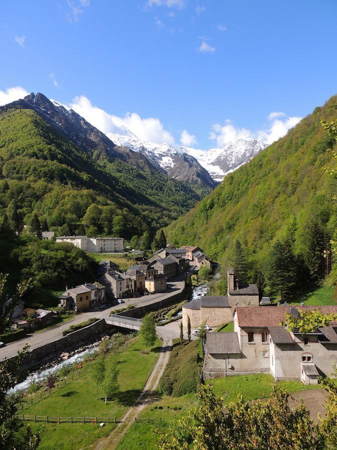 Auberge Les Myrtilles Couflens Bagian luar foto