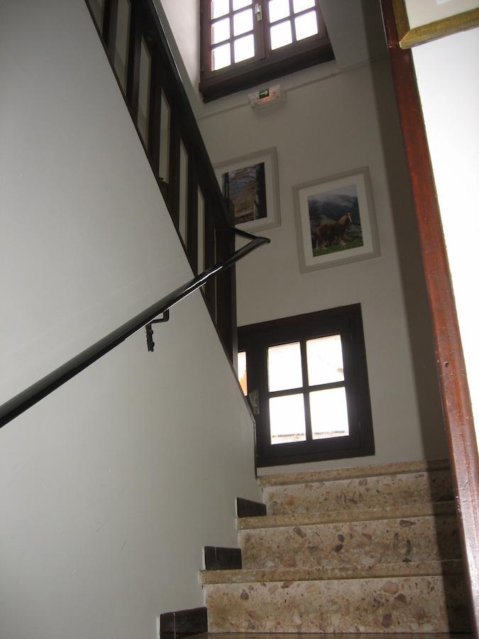 Auberge Les Myrtilles Couflens Ruang foto